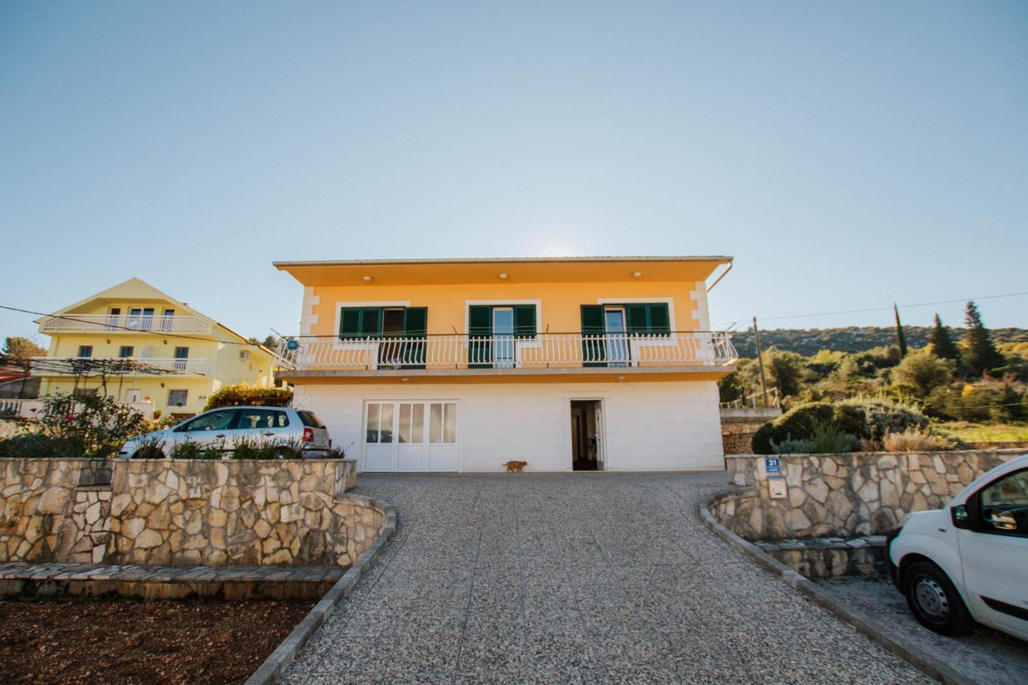 Apartments With A Parking Space Marina, Trogir - 11554 Екстериор снимка