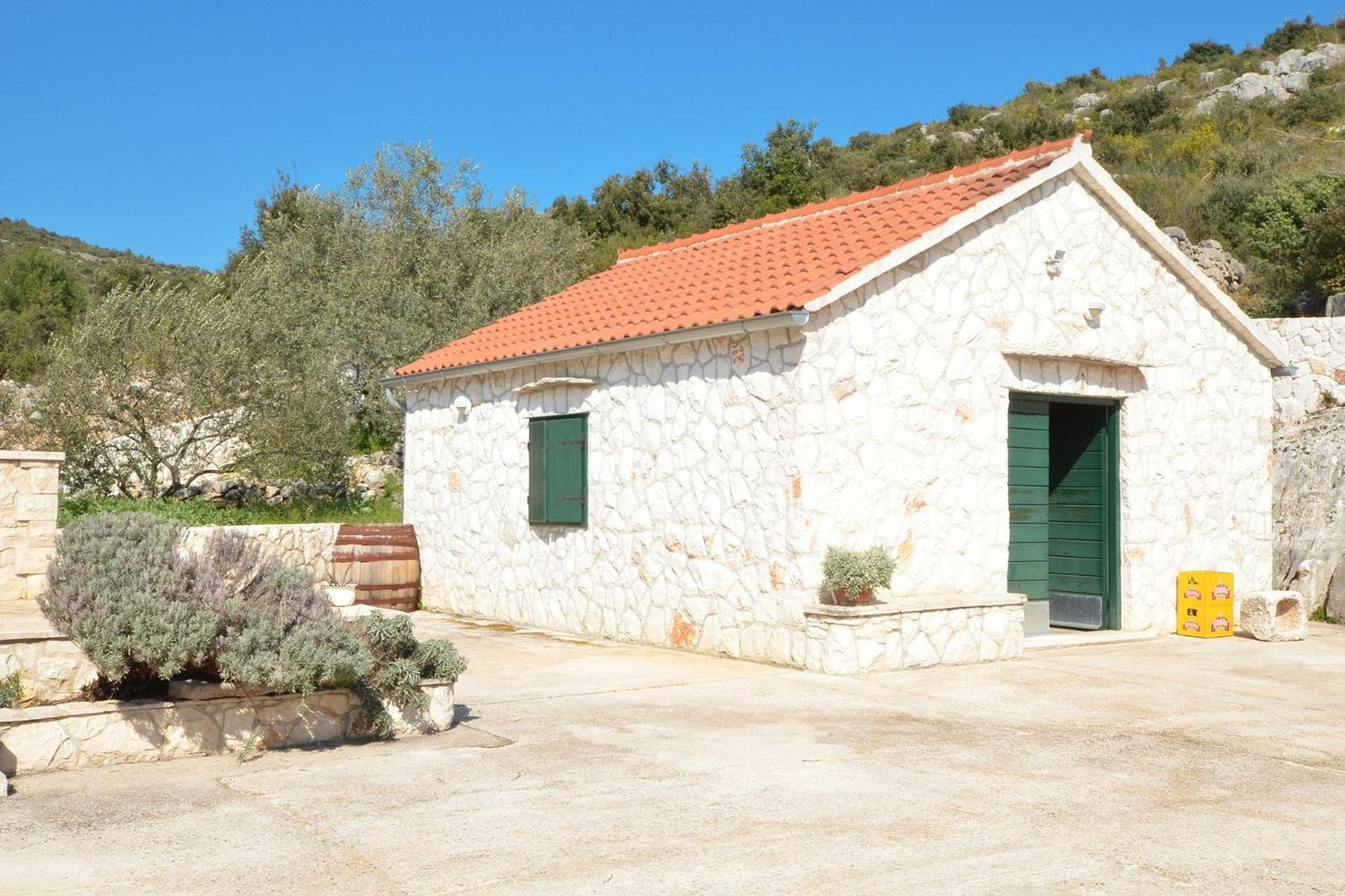 Apartments With A Parking Space Marina, Trogir - 11554 Екстериор снимка