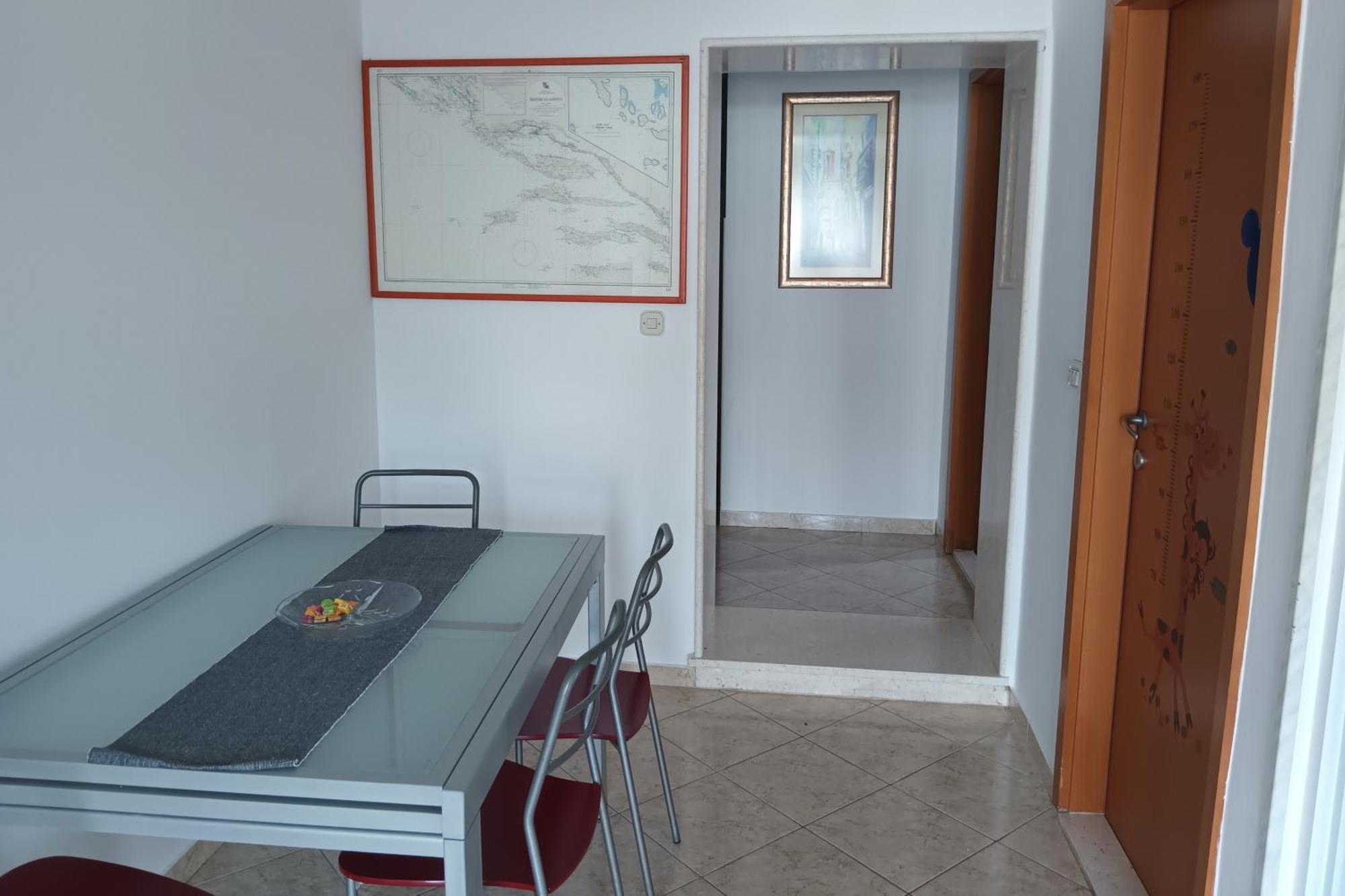 Apartments With A Parking Space Marina, Trogir - 11554 Стая снимка